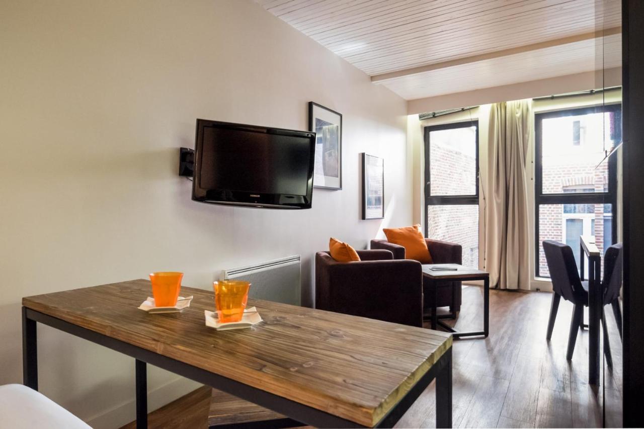 Vieille Bourse - Studio Close To Stations And Old City - Welkeys Lille Exteriér fotografie
